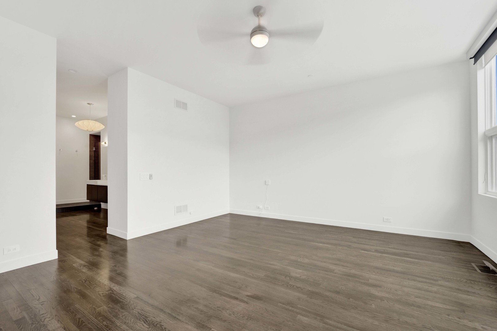 1017 North Cleveland Avenue, Unit 4 Chicago, IL 60610 - Photo 23 of 35