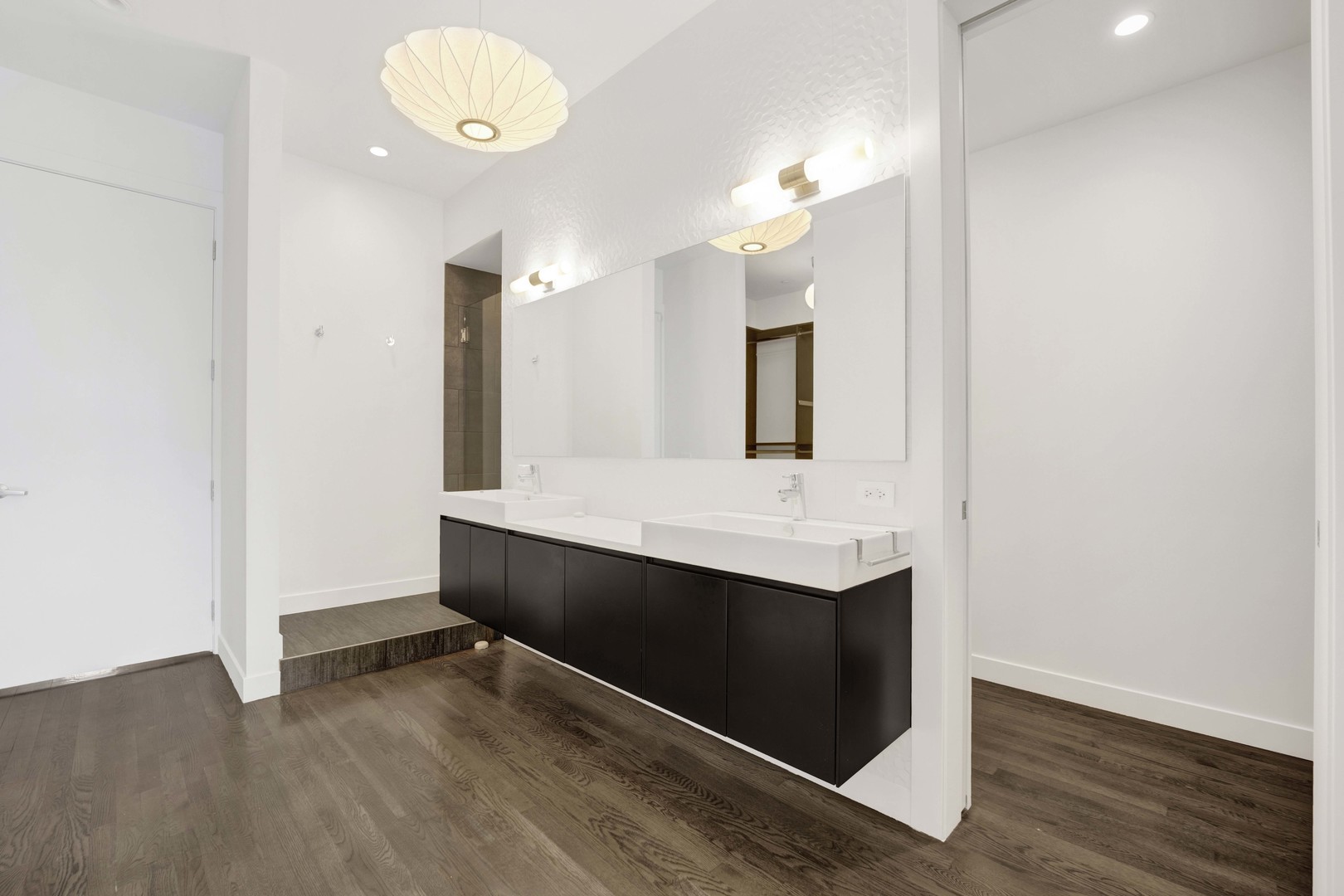 1017 North Cleveland Avenue, Unit 4 Chicago, IL 60610 - Photo 25 of 35