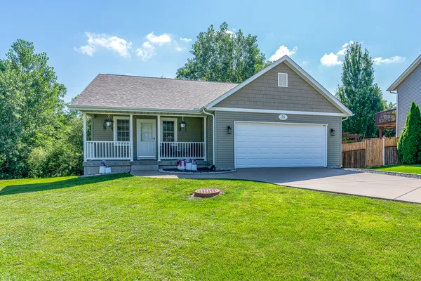 $315,000 | 16 West Village Circle, Davenport, IA 52806