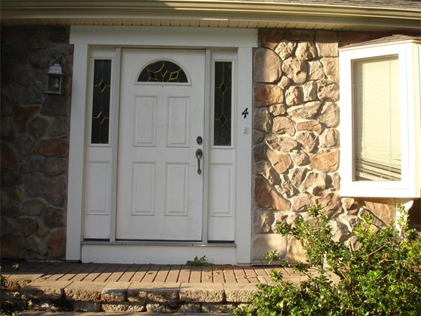 4 Hilltop Road Franklin, MA 02038 - Photo 3 of 14 Gallery Image 3