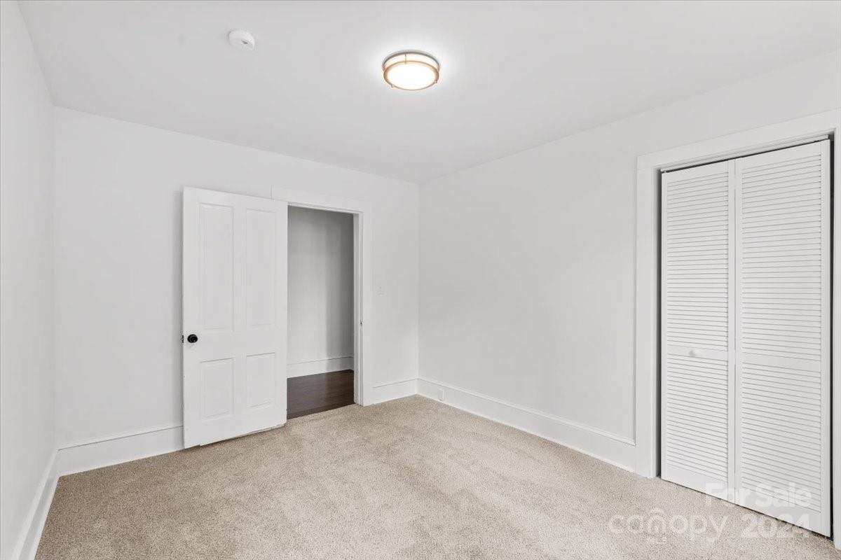 411 West Frederick Street Gaffney, SC 29341 - Photo 10 of 17 a view of an empty room