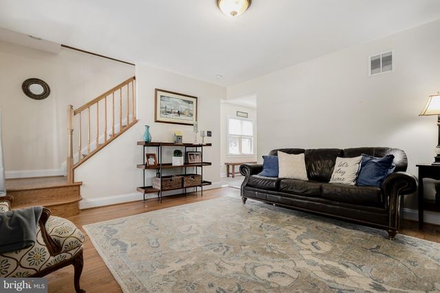 $1,035,000 | 1832 North Quantico Street, Arlington, VA 22205