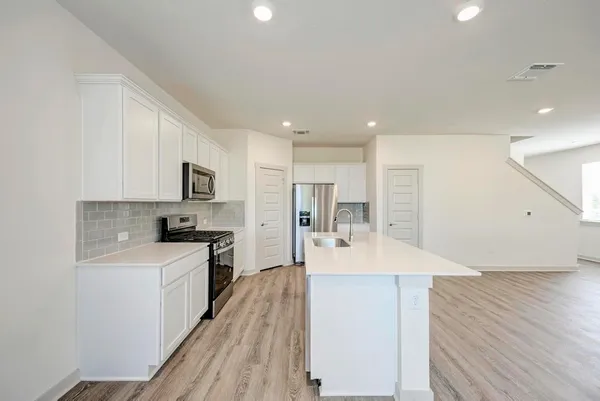 $2,695 | 2120 Ettalee Court, Austin, TX 78754