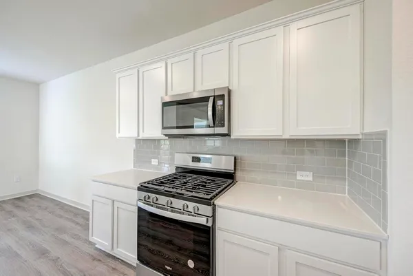 $2,695 | 2120 Ettalee Court, Austin, TX 78754