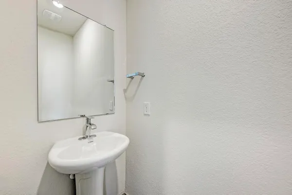 $2,695 | 2120 Ettalee Court, Austin, TX 78754
