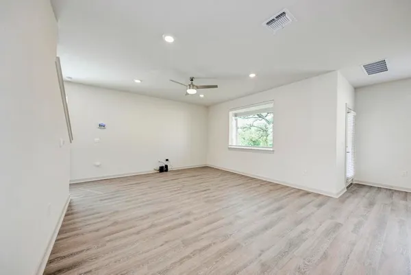 $2,695 | 2120 Ettalee Court, Austin, TX 78754