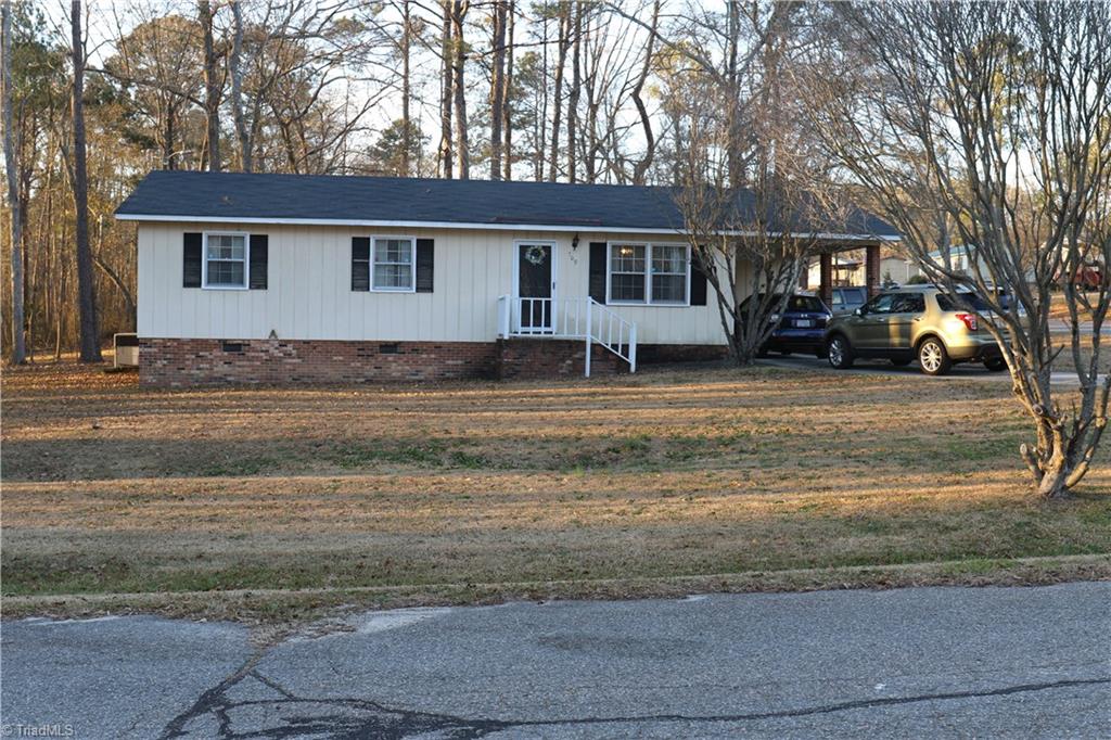 709 Juniper Street Rockingham, NC 28379 - Photo 1 of 37