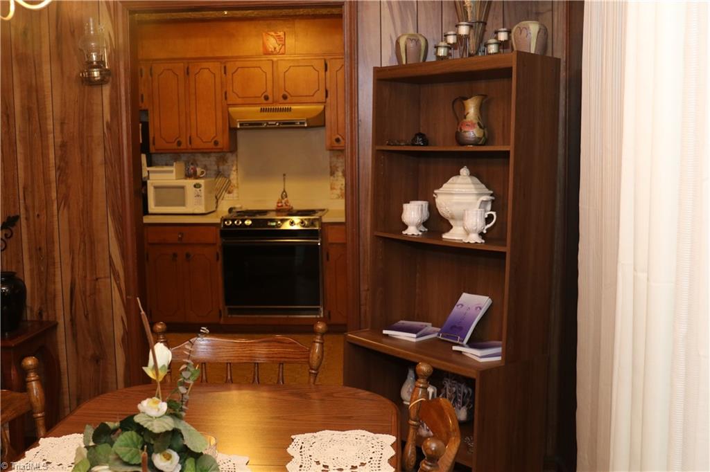 709 Juniper Street Rockingham, NC 28379 - Photo 12 of 37