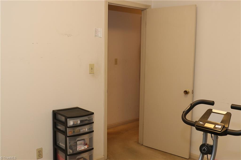 709 Juniper Street Rockingham, NC 28379 - Photo 23 of 37