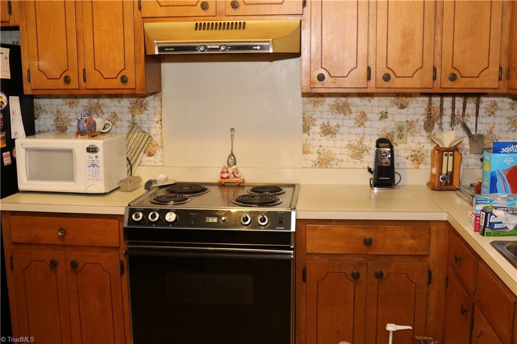 709 Juniper Street Rockingham, NC 28379 - Photo 27 of 37