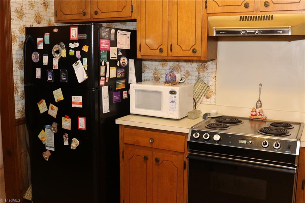 709 Juniper Street Rockingham, NC 28379 - Photo 28 of 37