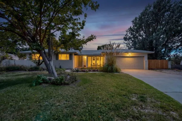 $499,900 | 6508 Dodd Place Northeast, Albuquerque, NM 87110