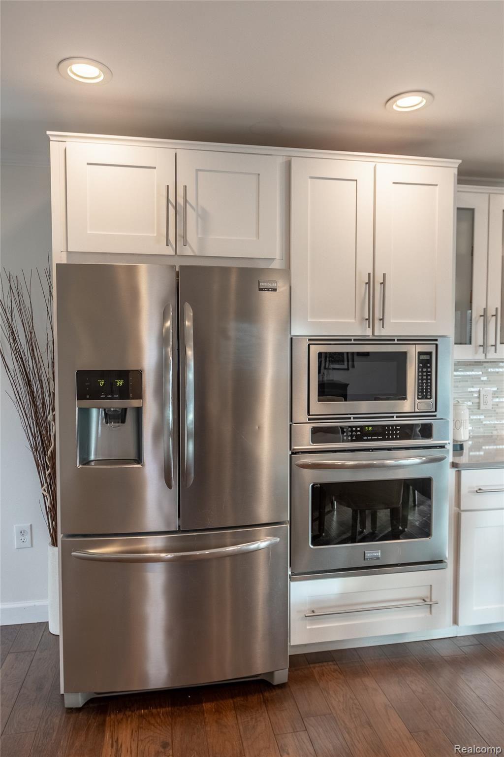 2271 Haslett Road East Lansing, MI 48823 - Photo 11 of 48 Final-15.jpg