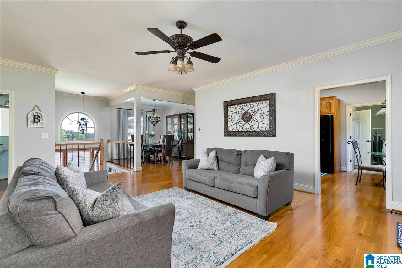 815 Ridgefield Way Odenville, AL 35120 - Photo 9 of 31