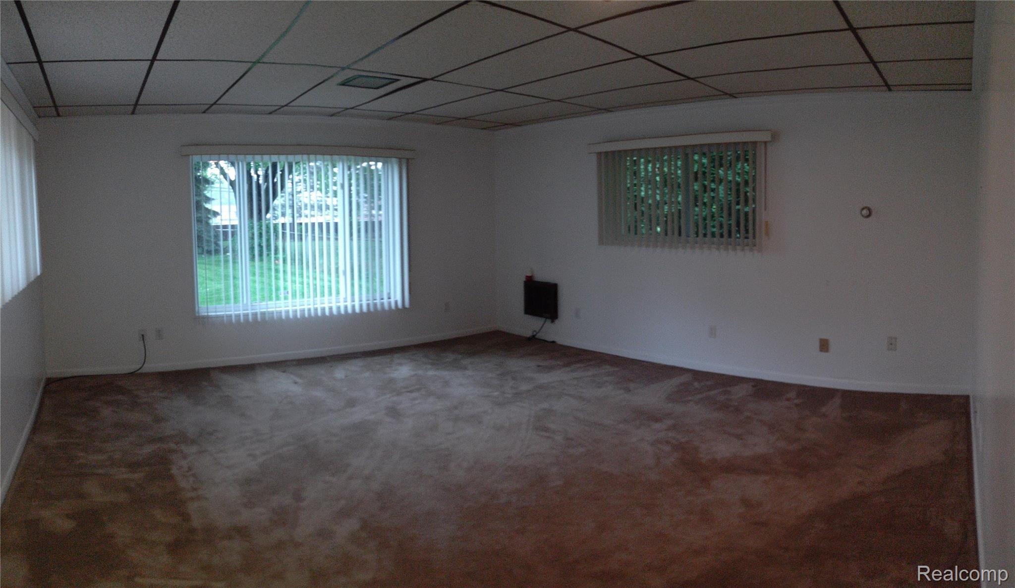 5571 Meadow View Street Sterling Heights, MI 48310 - Photo 12 of 21 IMG_20210608_164500985.jpg