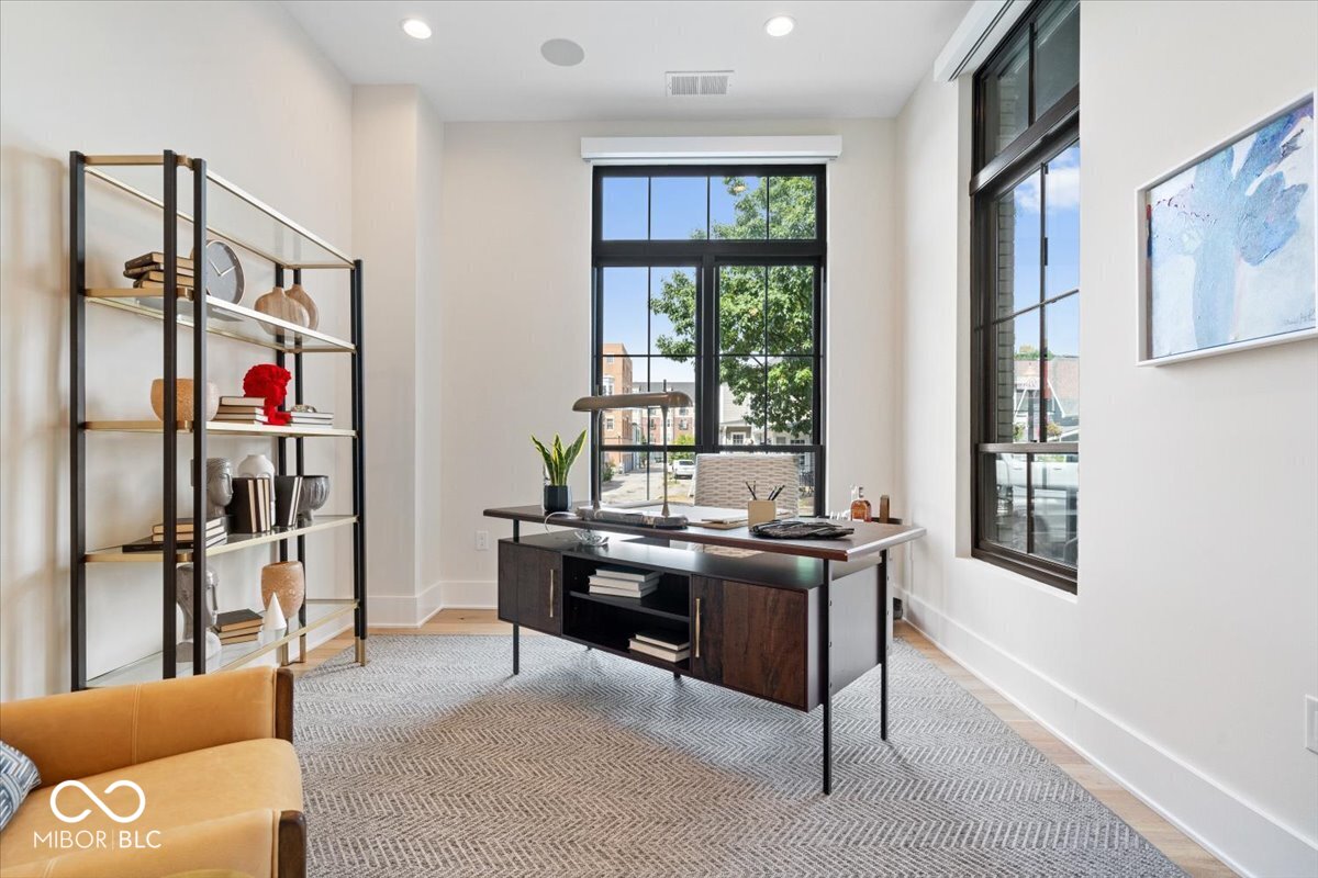 41 North Rangeline Road, Unit 3 Carmel, IN 46032 - Photo 17 of 40