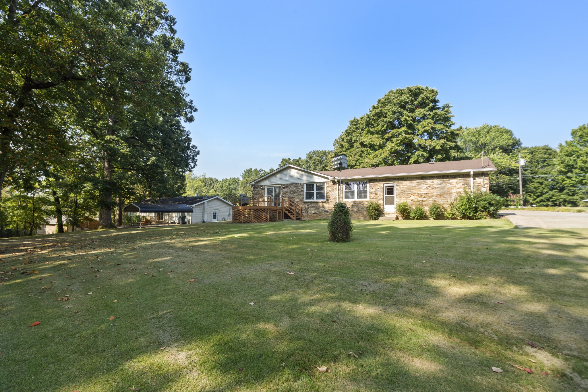 126 Robin Hood Road Dickson, TN 37055 - Photo 11 of 38 Gallery Image 11