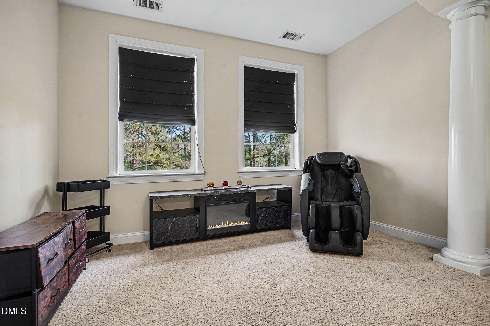 10400 Rosegate Court, Unit 303 Raleigh, NC 27617 - Photo 18 of 29 019_file_2977