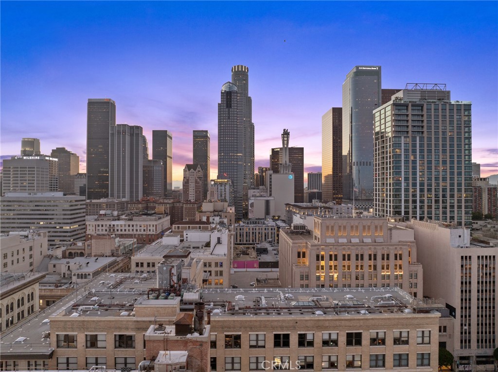460 South Spring Street, Unit 302 Los Angeles, CA 90013 - Photo 24 of 24 a picture of city view