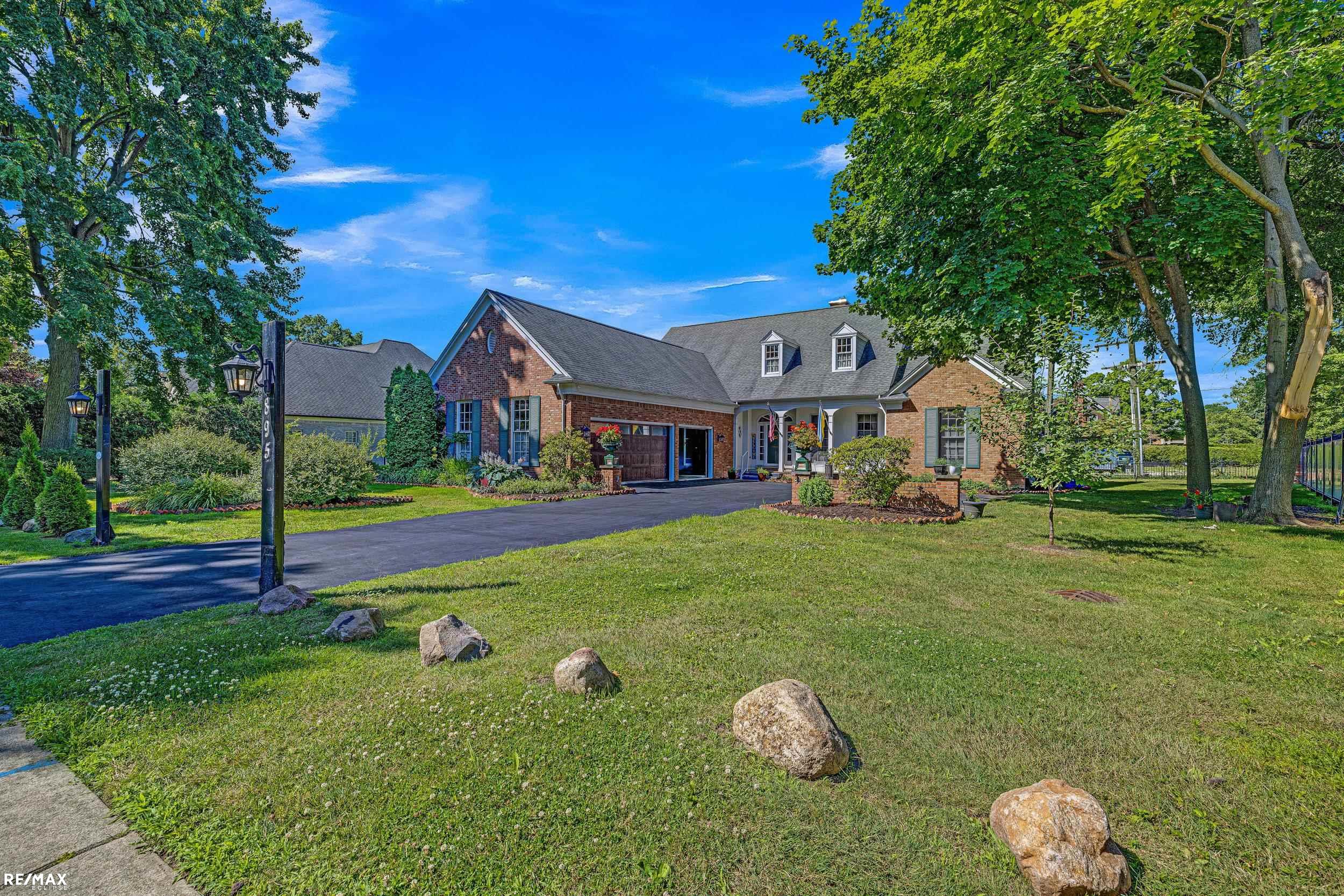 895 Bishop Road Grosse Pointe, MI 48230 - Photo 1 of 57 Primary