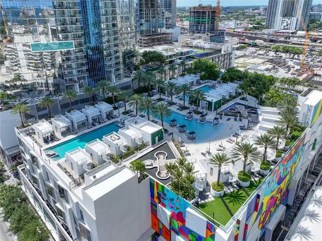 a view of yard from balcony