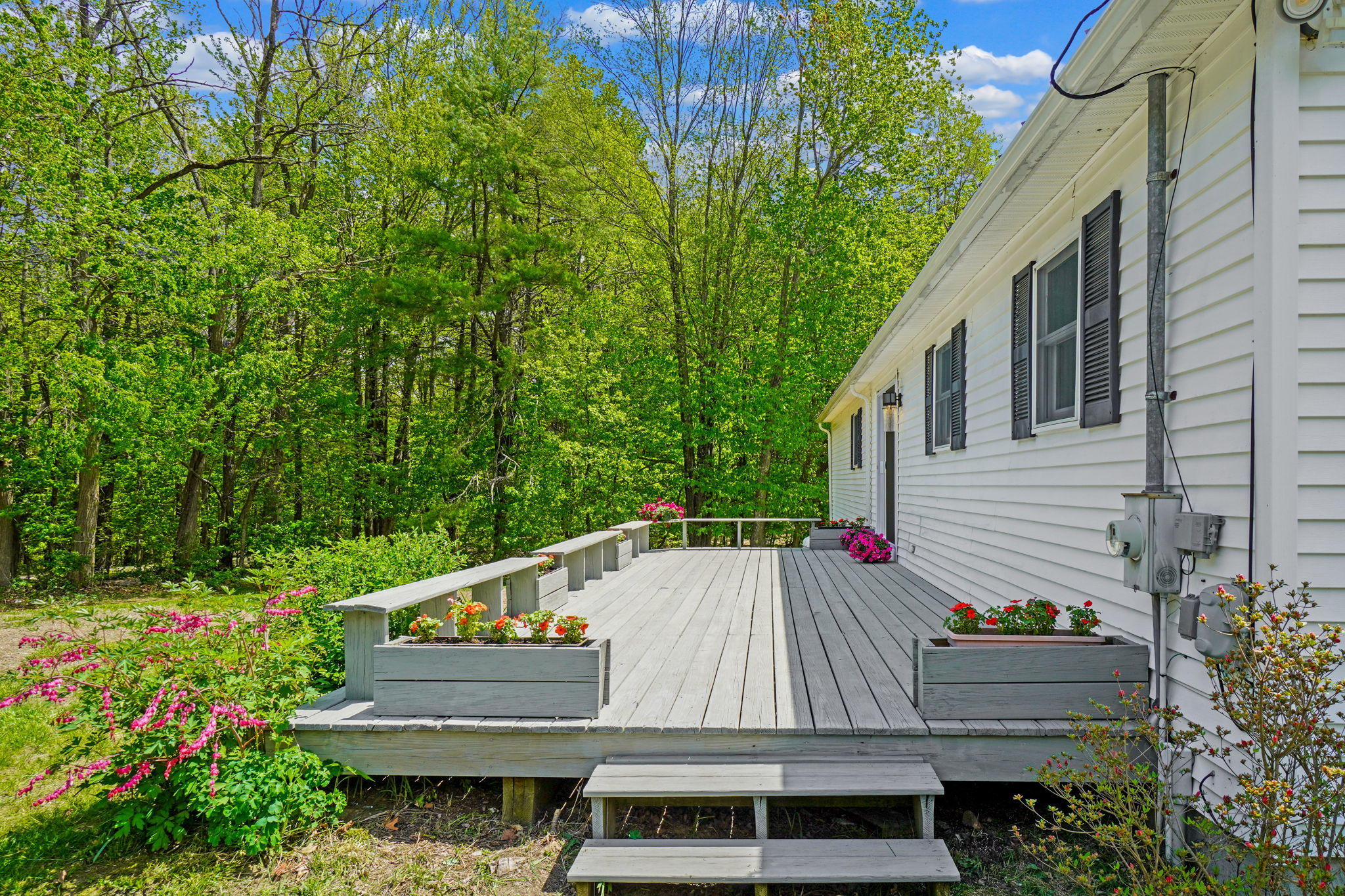 123 Orchard Road Cumberland, ME 04021 - Photo 6 of 28 Rear Deck