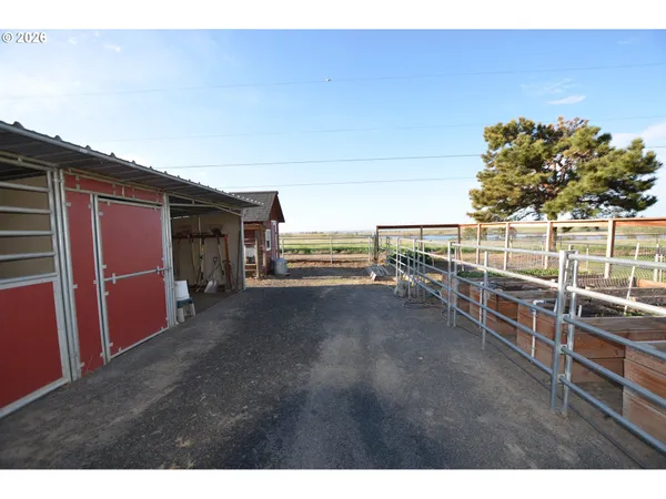 $539,000 | 43765 Buckboard Trail Road, Pendleton, OR 97801