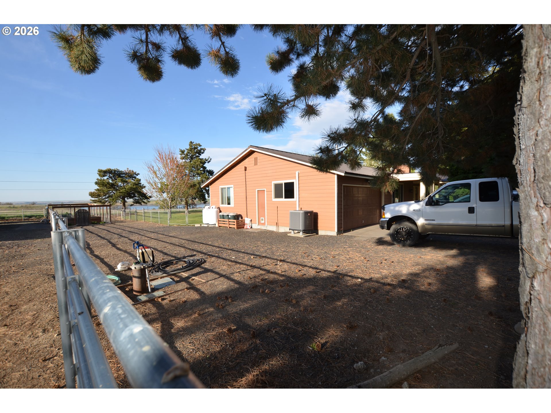 43765 Buckboard Trail Road Pendleton, OR 97801 - Photo 20 of 38