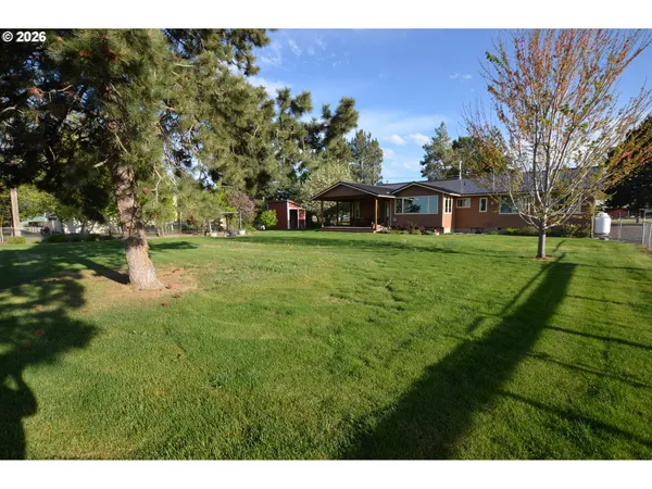 $539,000 | 43765 Buckboard Trail Road, Pendleton, OR 97801