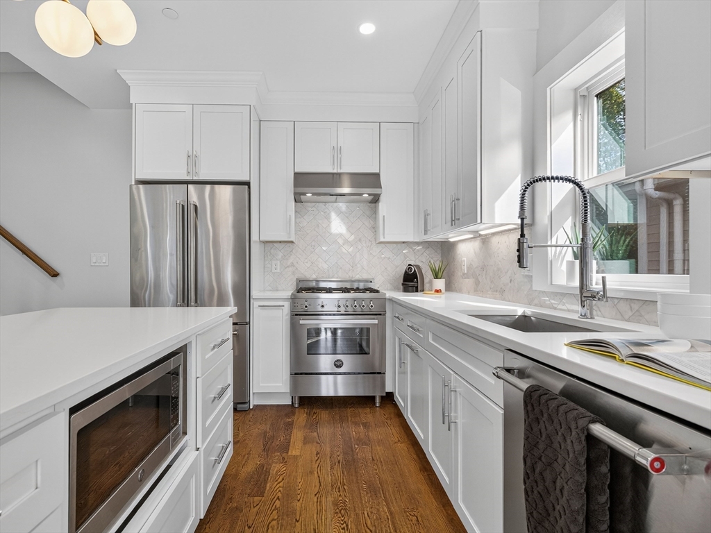 16 McBride Street, Unit 1 Boston, MA 02130 - Photo 10 of 28