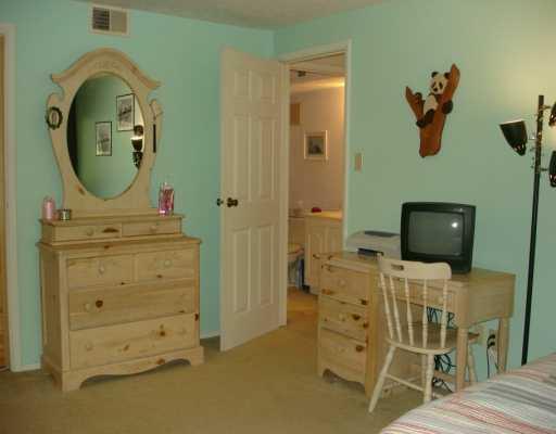 323 Ridge Point Circle, Unit A21 Bridgeville, PA 15017 - Photo 7 of 8 Master Bedroom.