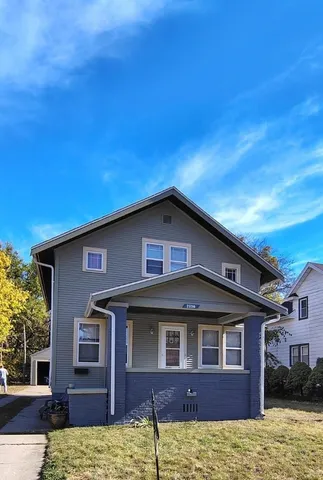 $120,000 | 2120 South 6th Street, Rockford, IL 61104