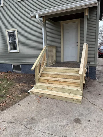 $120,000 | 2120 South 6th Street, Rockford, IL 61104