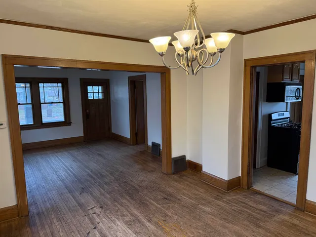 $120,000 | 2120 South 6th Street, Rockford, IL 61104