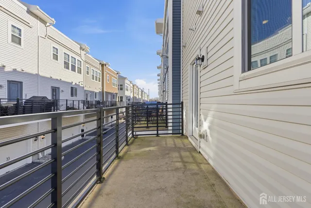 $3,600 | 6 Bond Street, North Brunswick, NJ 08902