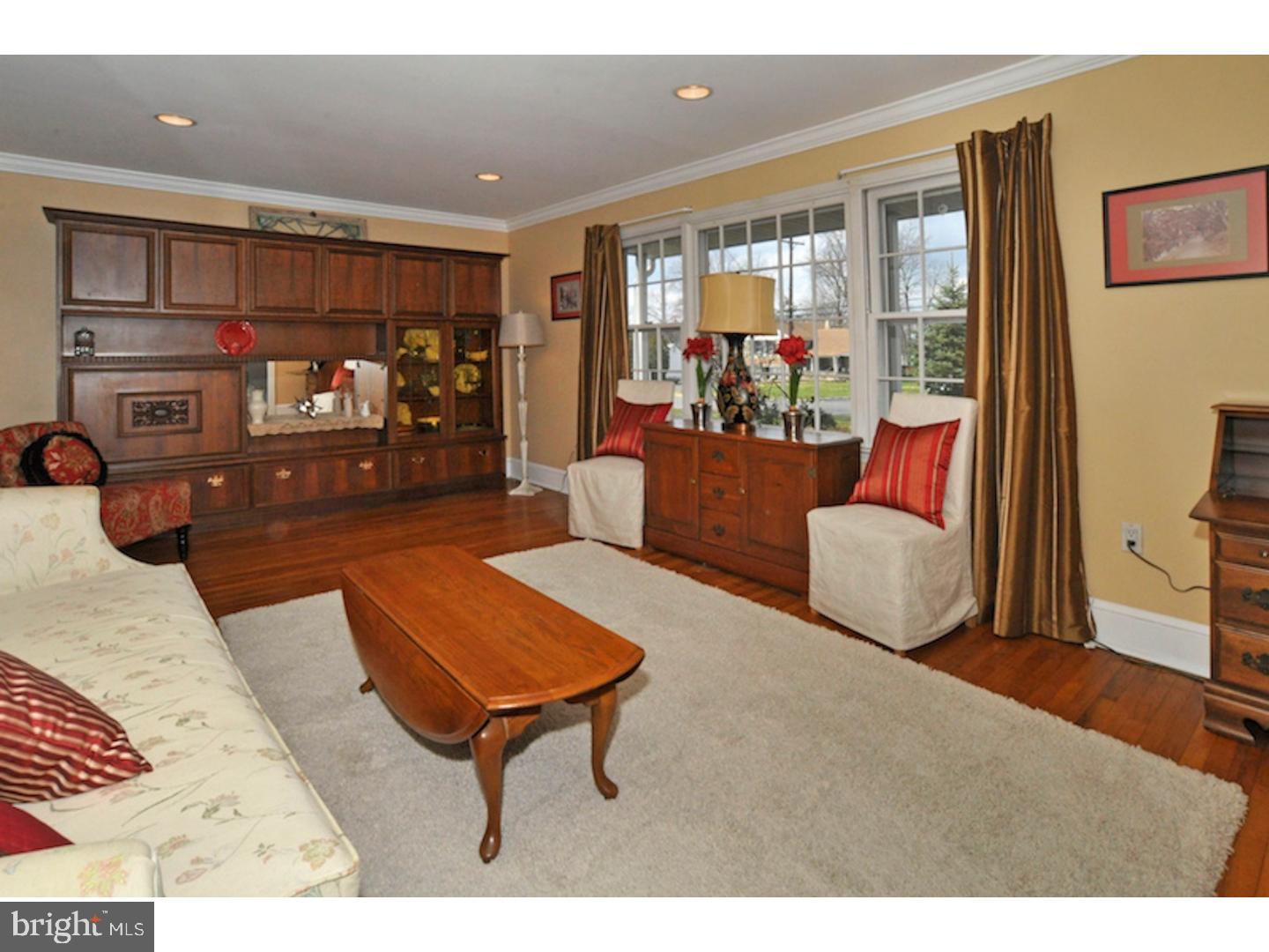 185 New Road Southampton, PA 18966 - Photo 11 of 25 Gallery Image 11