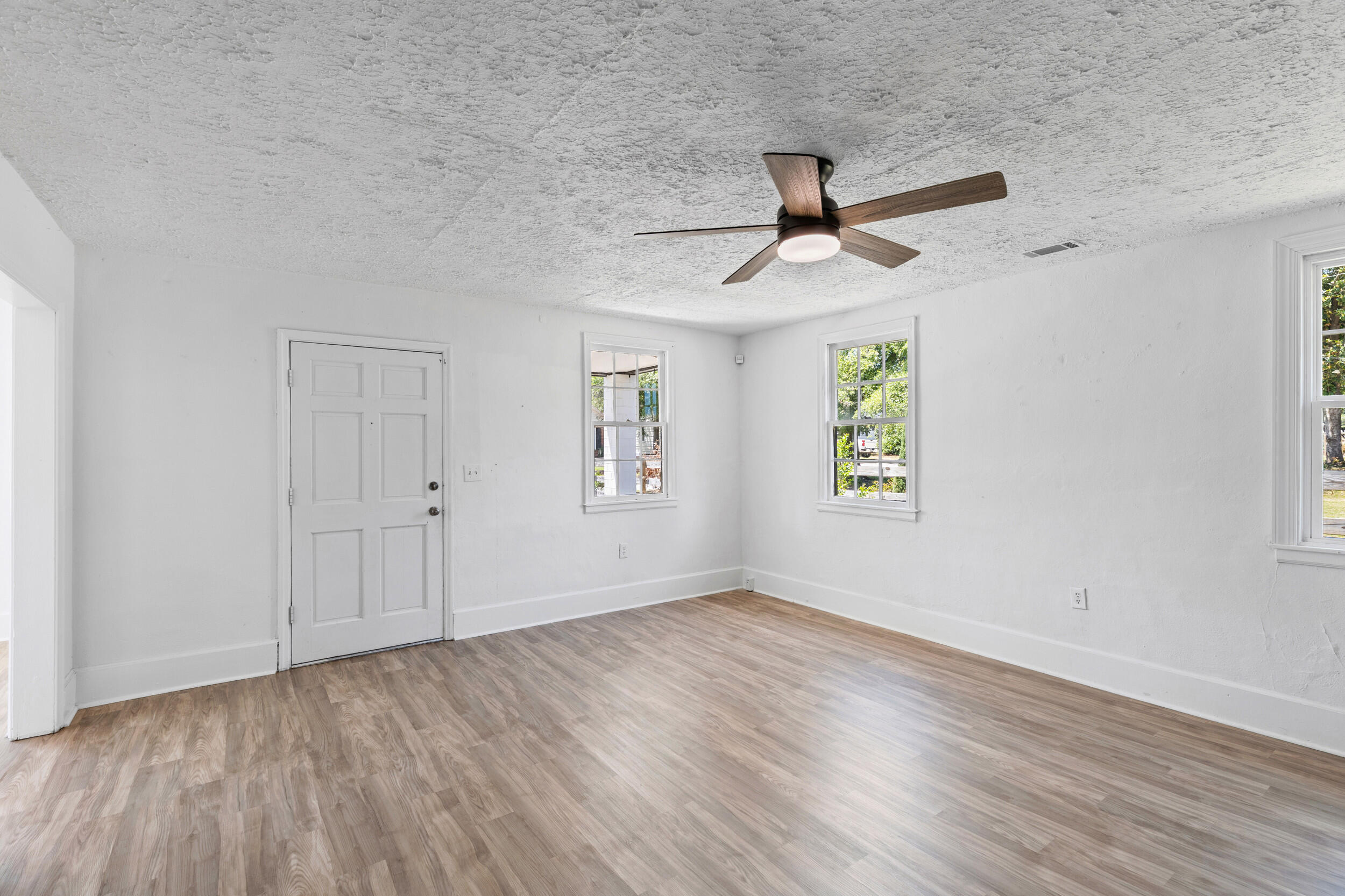 2355 Forster Street Augusta, GA 30904 - Photo 10 of 44 2026-05-04_ 2355_forster_st-srm-10