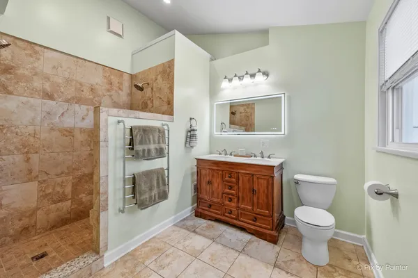 $400,000 | 34820 North Holman Avenue, Ingleside, IL 60041