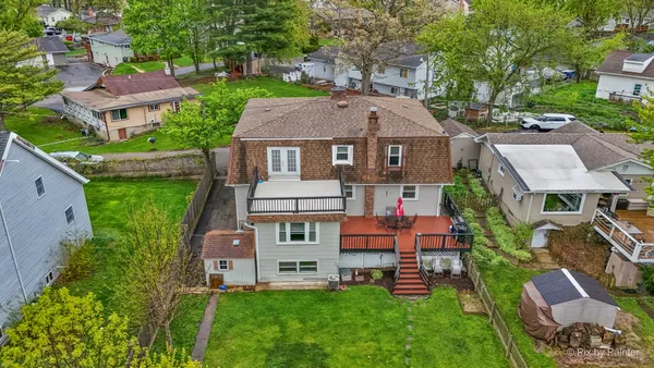 $400,000 | 34820 North Holman Avenue, Ingleside, IL 60041