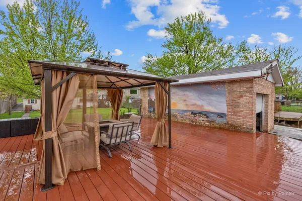 $400,000 | 34820 North Holman Avenue, Ingleside, IL 60041