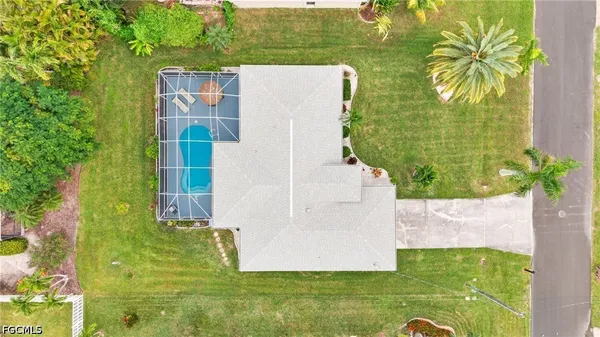 $2,800 | 2919 Southwest 25th Street, Cape Coral, FL 33914