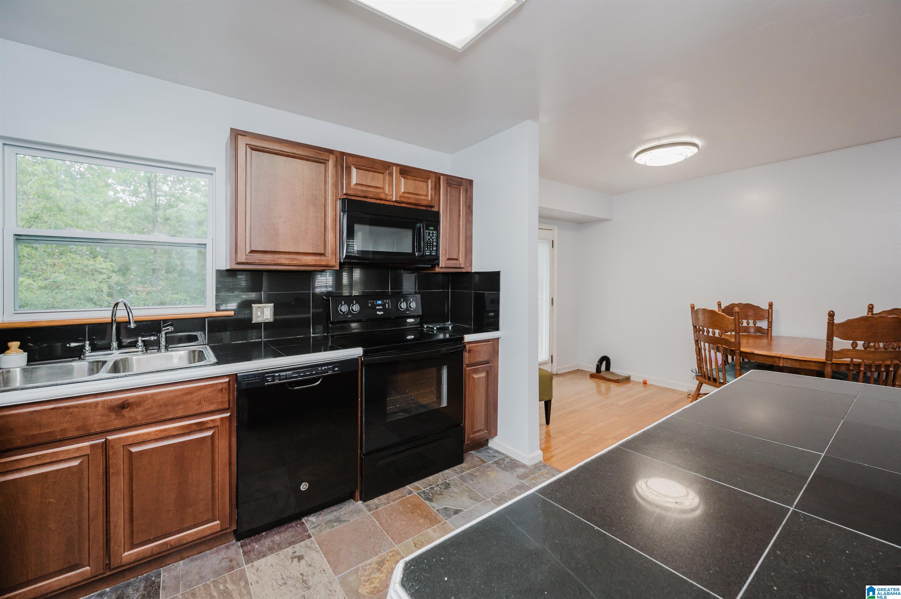 2230 Chapel Road Birmingham, AL 35226 - Photo 14 of 40