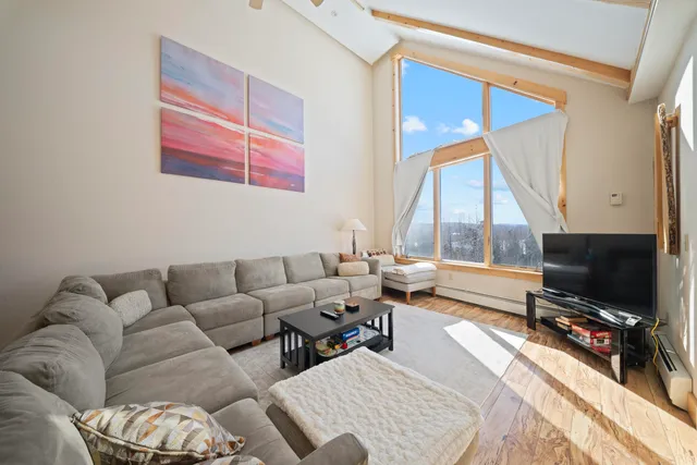 $669,000 | 42 Whip Willow Farm Road, Unit 19, Rangeley, ME 04970