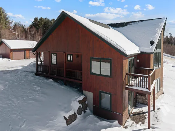 $669,000 | 42 Whip Willow Farm Road, Unit 19, Rangeley, ME 04970