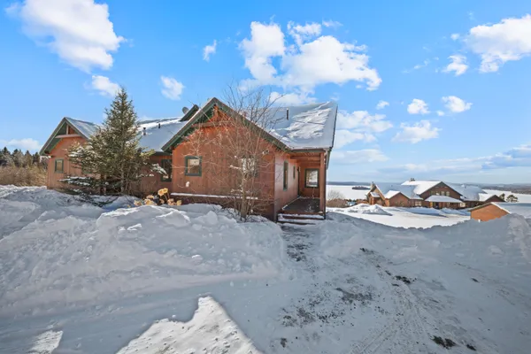 $669,000 | 42 Whip Willow Farm Road, Unit 19, Rangeley, ME 04970