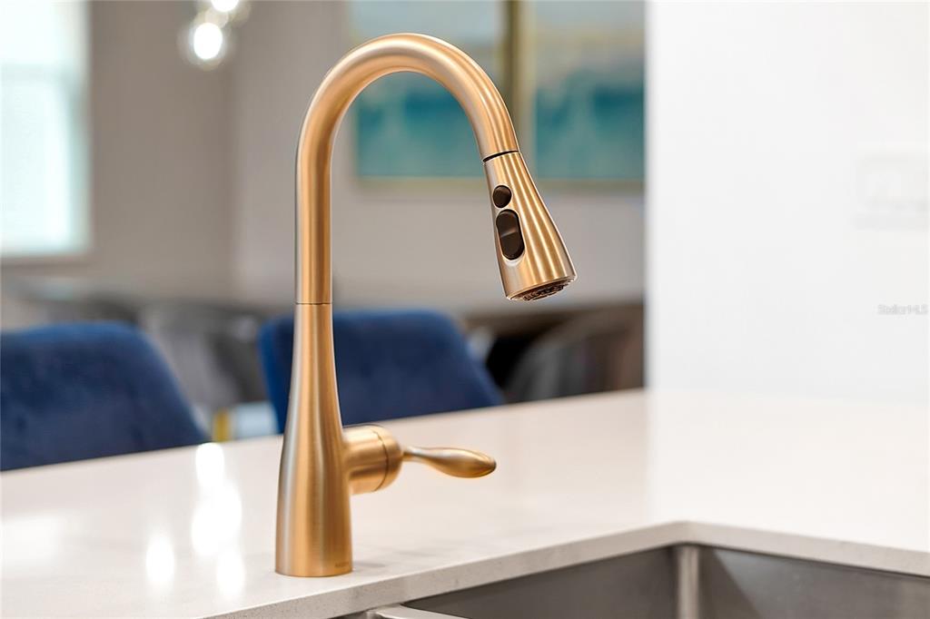 1085 Leader Street Davenport, FL 33896 - Photo 10 of 46