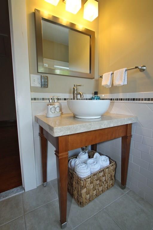 4 Ashmore Road Worcester, MA 01602 - Photo 18 of 38 a bathroom with a sink and a mirror