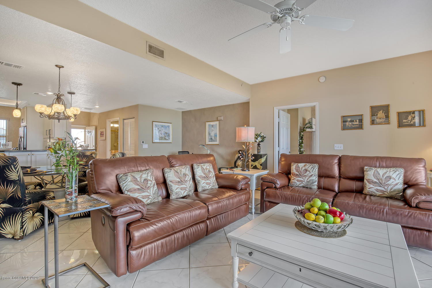 100 Riverside Drive, Unit 802 Cocoa, FL 32922 - Photo 4 of 24 High ceilings