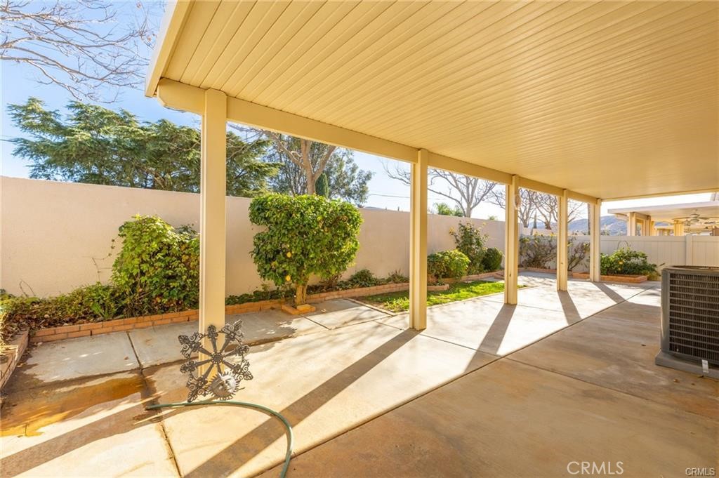 1318 South Bay Hill Road Banning, CA 92220 - Photo 19 of 31