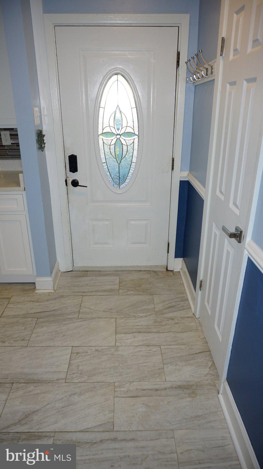 5854 Deale Churchton Road Deale, MD 20751 - Photo 33 of 57 Inviting entryway with elegant door.